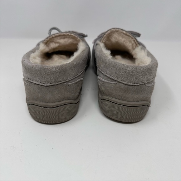 MySlippers by MyPillow Suede Leather Indoor Outdoor Moccasin Loafer Taupe Size 6 - Picture 5 of 8
